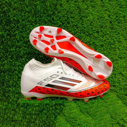 Football Professional boots_7615