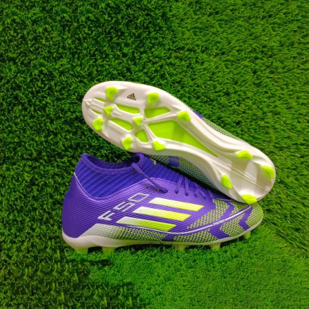 Football Professional boots_7611